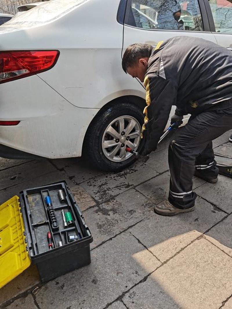 道路救援技巧:让出行更加无忧无虑